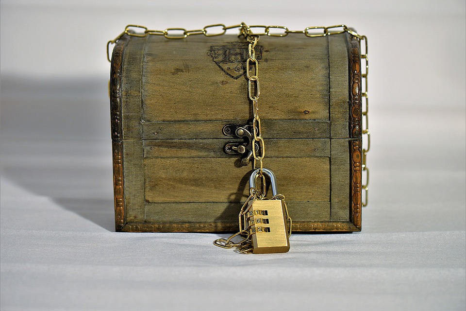 treasure-chest-3005312_960_720